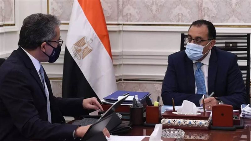 د. مصطفى مدبولي أثناء