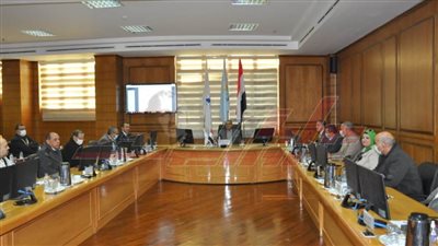 مجلس جامعة كفر الشيخ يهنئ الرئيس بنجاح منتدى شباب العالم