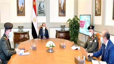 الرئيس عبدالفتاح السيسي يتابع مشروع إنشاء مصنع للضمادات الطبية عالية الجودة