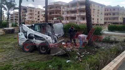 حملات نظافة مكبرة بمدينة مصيف بلطيم في كفرالشيخ