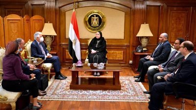 وزيرة التجارة والصناعة تلتقي رئيس مجلس إدارة  المؤسسة الإسلامية  لتمويل التجارة