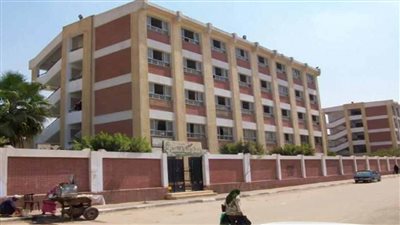 الطرق والنقل بالإسماعيلية..تهيب بالمواطنين عدم انتظار السيارات بشارع  