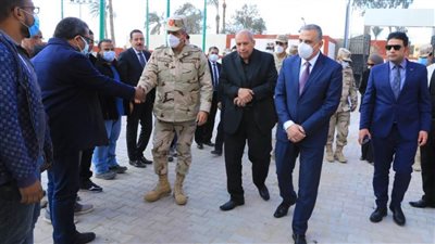 محافظ سوهاج وقائد الجيش الثالث الميداني يتفقدان مشروعات 