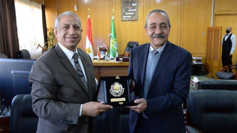 محافظ الإسماعيلية