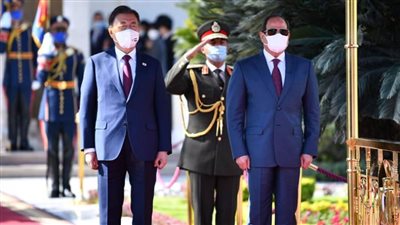 السيسي يؤكد أهمية العمل على تفعيل الشراكة التعاونية بين مصر وكوريا الجنوبية