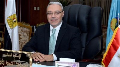 رئيس جامعة طنطا يكرم مديرة الوكالة الأمريكية للتنمية الدولية ورئيس الجامعة الأمريكية