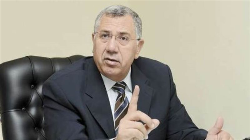 السيد القصير وزير