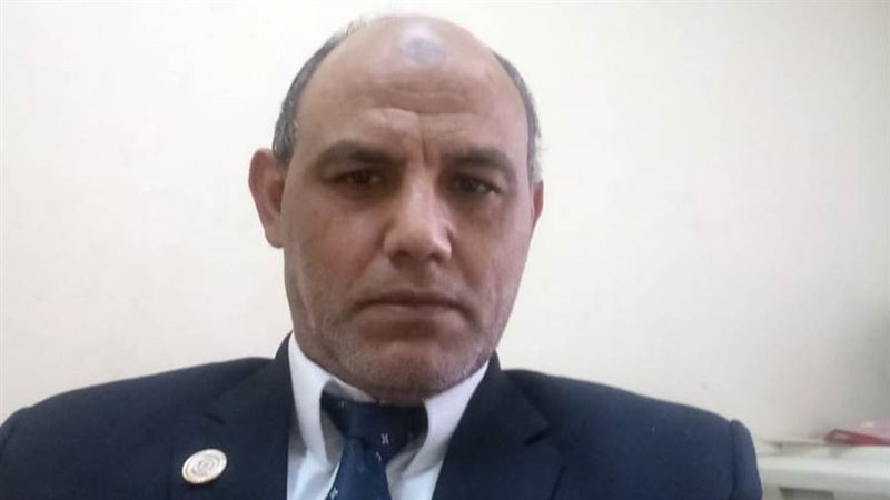 الدكتور شاكر أبو