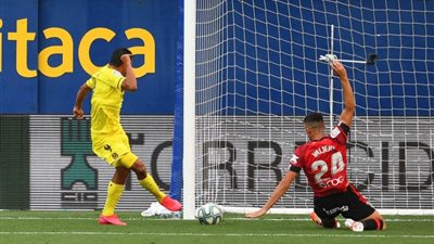 فياريال يفوز على ريال مايوركا 3-صفر بالليجا الإسباني