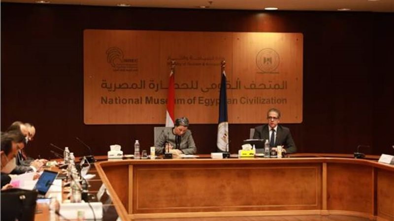 وزيرا البيئة والسياحة