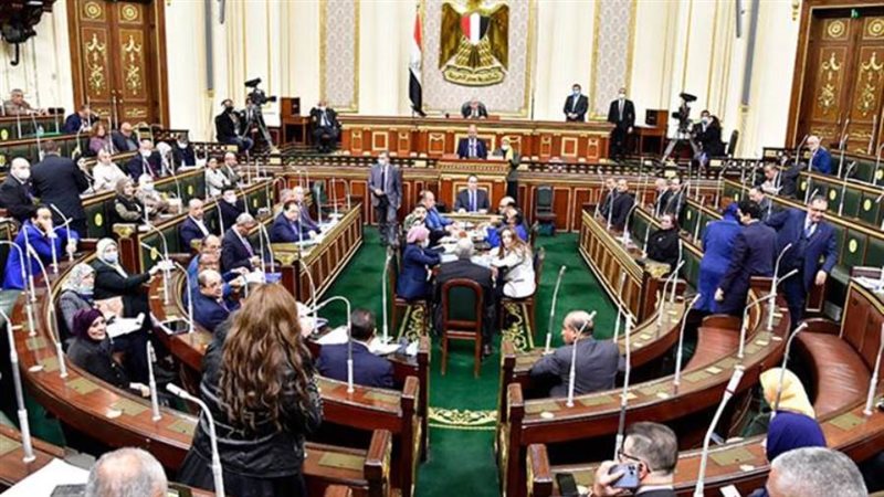 البرلمان يناقش قانون