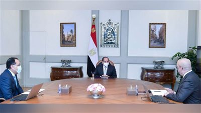 المتحدث الرئاسي: الرئيس السيسي يجتمع مع رئيس مجلس الوزراء ووزير الإسكان