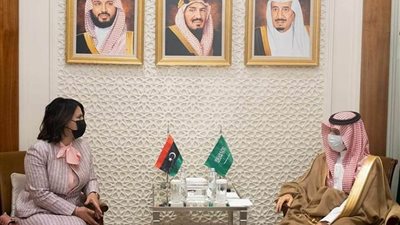وزيرة الخارجية الليبية تتسلم رسالة من نظيرها السعودي