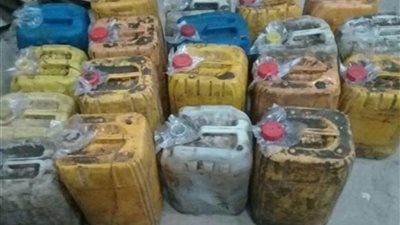 الجيزة تغلق مصنعا بأوسيم يُدار بدون ترخيص لتعبئة زيوت الطهى المستخدمة بالمنازل