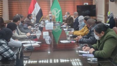 القليوبية تناقش تجميل سور السكك الحديدية بشارع سعد زغلول ببنها