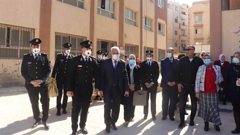 استقبال طلاب كلية