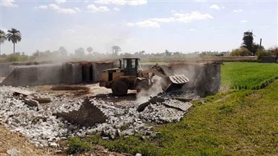 محافظ سوهاج إزالة 82 حالة تعدٍ خلال 7 أيام 