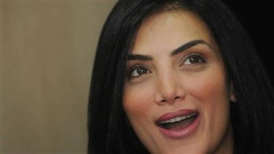 شاهد تتويج حورية فرغلي بملكة جمال مصر: ليت الشباب يعود يوما