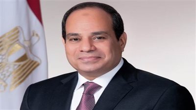   الرئيس السيسي يهنئ الشعب المصري بمناسبة عيدي الشرطة وثورة 25 يناير