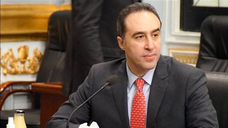 المستشار أحمد مناع