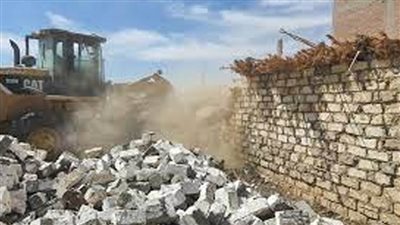 محافظ الشرقية يعلن إزالة 325 حالة تعدٍّ على أراضي أملاك الدولة 