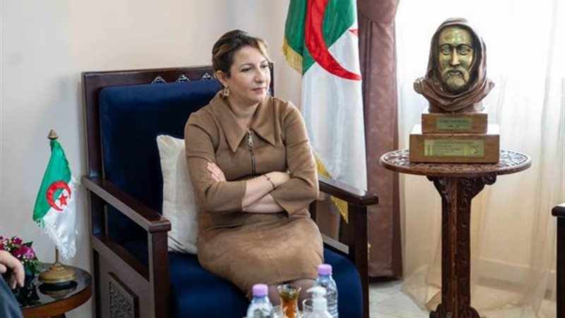 الدكتورة وفاء شعلال