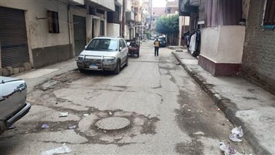 استمرار أعمال رصف ورفع كفاءة منطقة حي السلام بالإسماعيلية