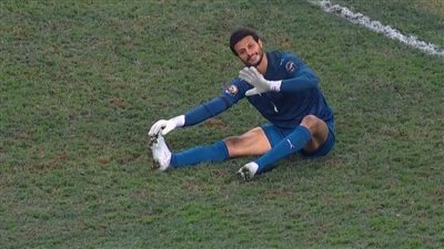 تفاصيل مكالمة مدرب حراس الأهلي مع الشناوي في منتخب مصر