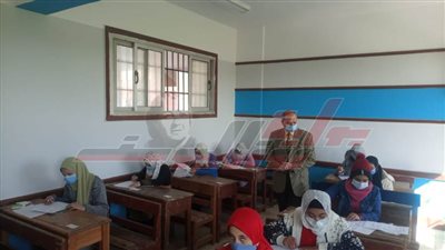 وكيل تعليم كفر الشيخ يطمئن على لجان الامتحانات