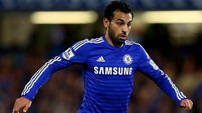 تشيلسي يسعى لاستعادة محمد صلاح مثلما فعل مع لوكاكو