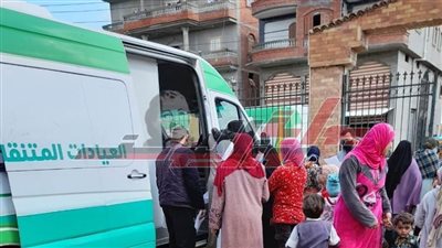 إجراء الكشف الطبي على 750متردداً على قافلة 