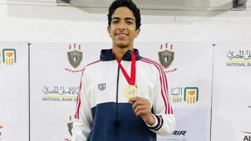 أحمد هشام لاعب منتخب