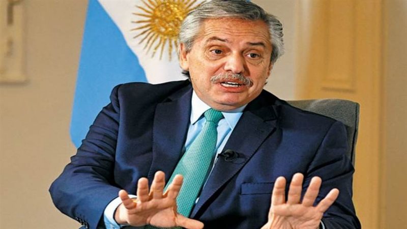 ألبرتو فرنانديز الرئيس