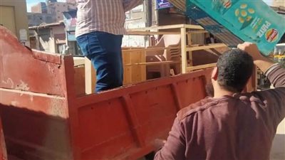 تحرير ٢٣ محضرًا ورفع ٦٥٠ إشغال طريق في حملة بالبحيرة