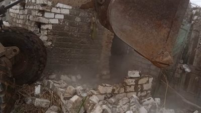 إزالة 27 حالة تعدٍّ على الأراضي الزراعية والمجاري المائية بالبحيرة