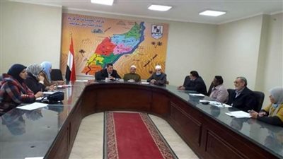 اجتماع لتنفيذ خطة دعم الجهود المبذولة في القضية السكانية ببني سويف 