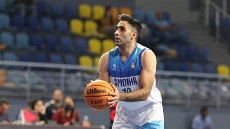 أحمد عزب لاعب سلة