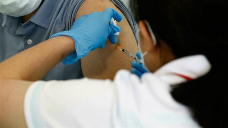 لقاحات كورونا