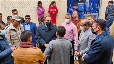 نائب محافظ المنيا يراجع سير العمل بمنظومة الاشتراطات البنائية بمطاى