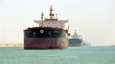  الفريق أسامة ربيع: 