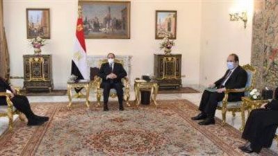 الرئيس السيسي يستقبل رئيس مجلس إدارة غرفة تجارة وصناعة الكويت
