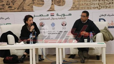 هدى بركات: عاملوا فوزي بـ«البوكر» وكأنها «نوبل» ولكني أرقى منها كثيرًا