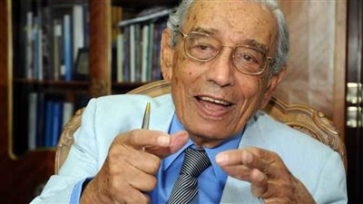 «د. بطرس غالي» في ندوة «مئويات» بالمقهى الثقافي لمعرض الكتاب