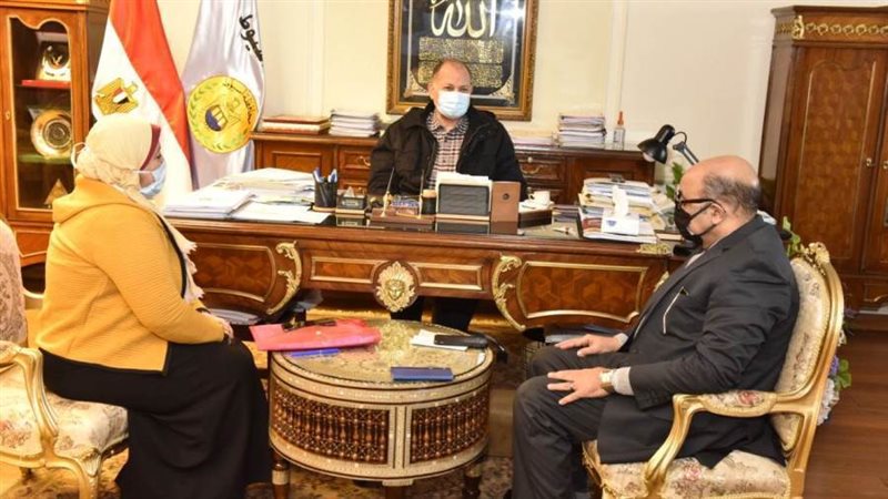 محافظ أسيوط يعتمد