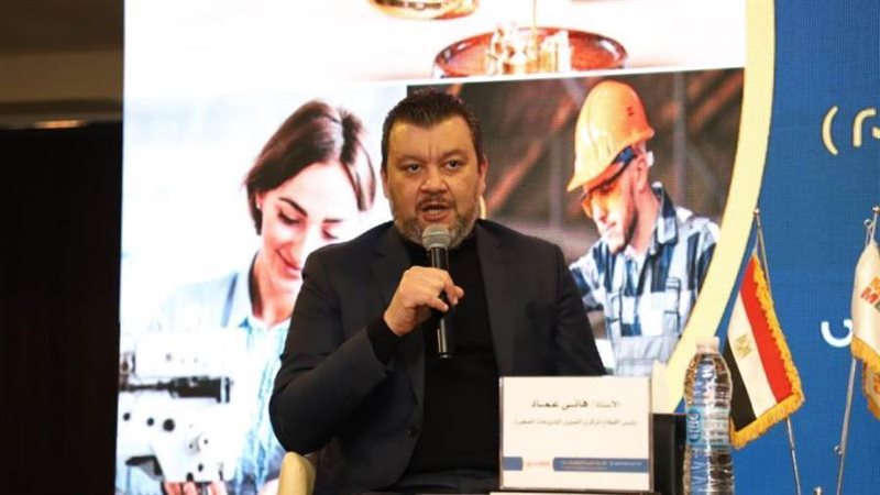 هانى عماد رئيس القطاع