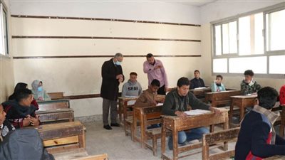 ختام امتحانات نصف العام الدراسى  لصفوف النقل والشهادة الإعدادية العامة بالبحيرة