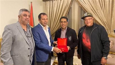 وفد الأهلي يواصل استقبال الجالية المصرية بالإمارات للانضمام لعضوية النادي