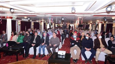 طب سوهاج تناقش الجديد في مجال الحقن المجهري وأطفال الأنابيب