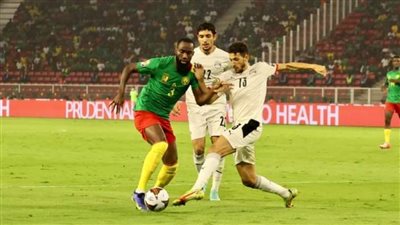 التعادل يحسم الشوط الأول بين مصر والكاميرون 