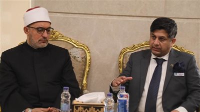 أمين “البحوث الإسلامية” يستعرض جهود مصر والأزهر في نشر الوسطية والتسامح